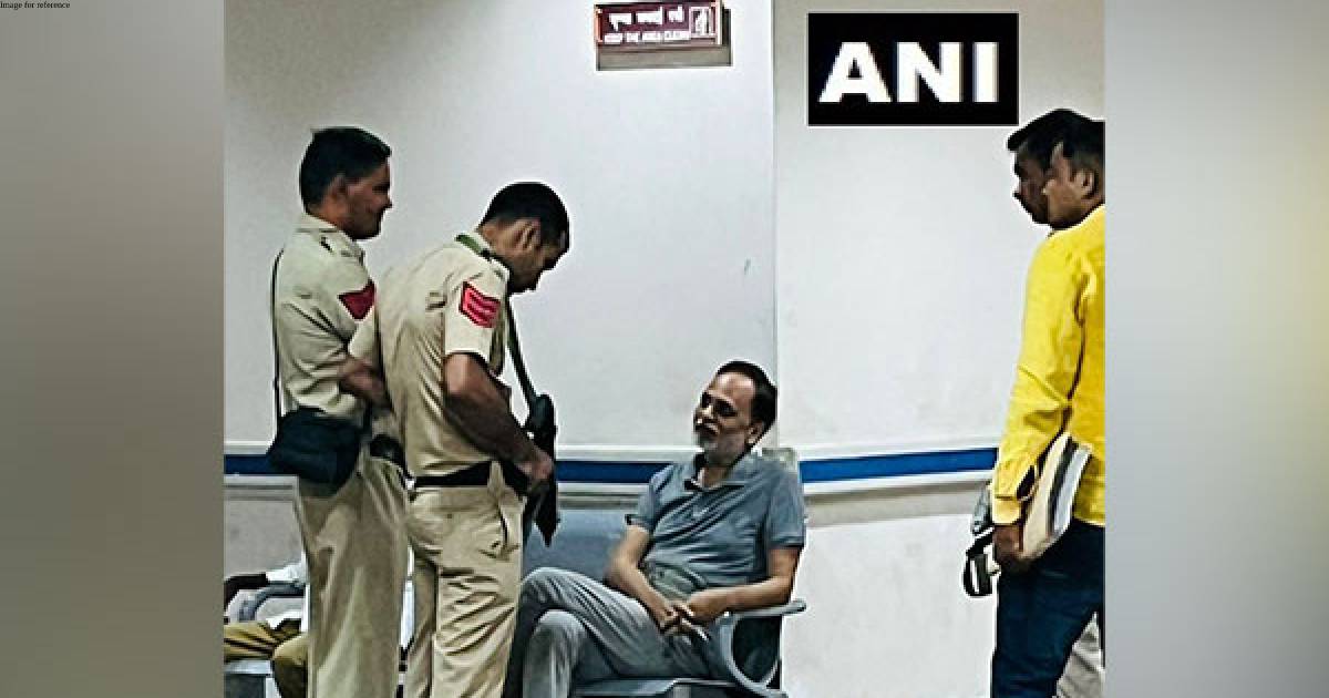 Satyendar Jain's health deteriorates, taken to Safdarjung Hospital